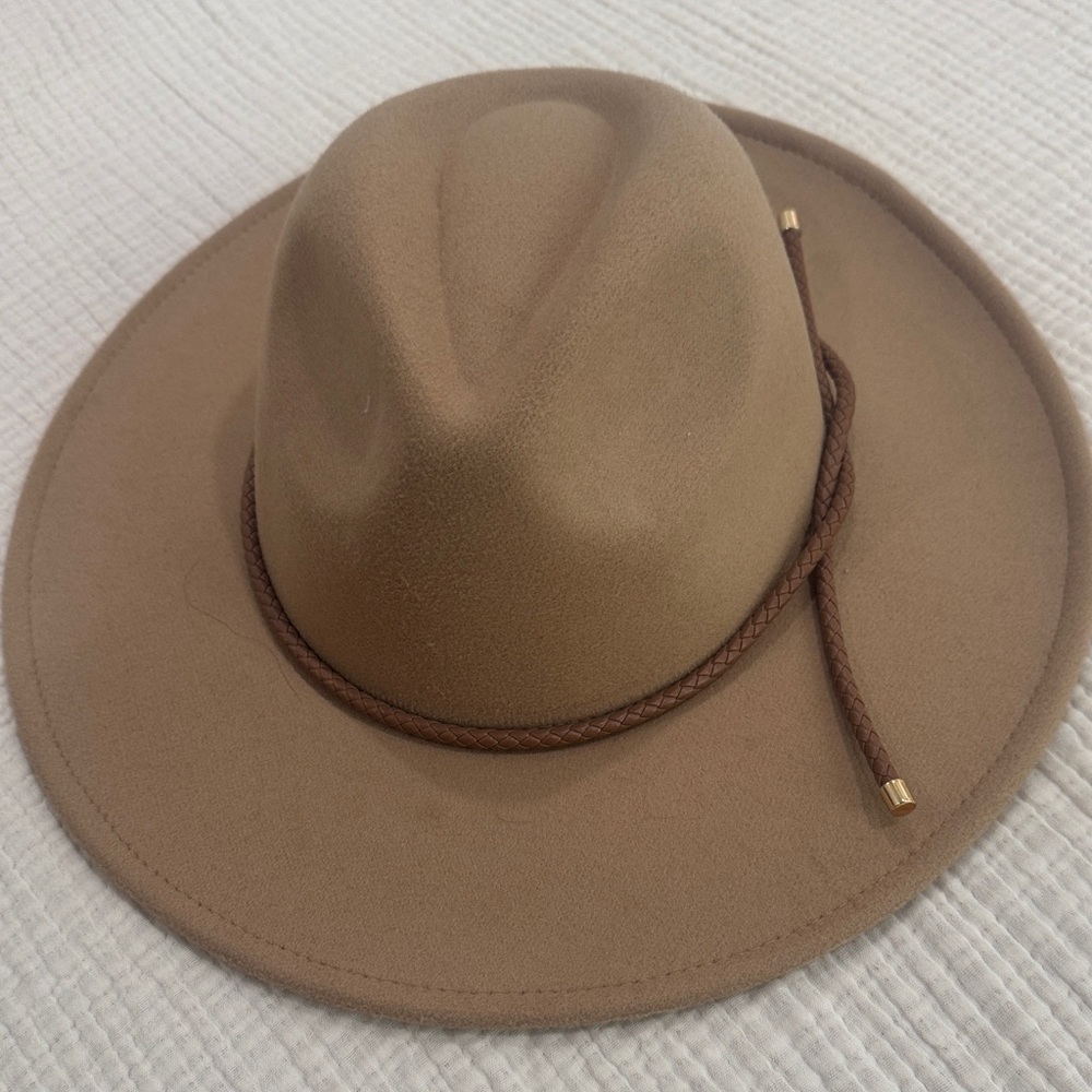 Classic Tan Fedora Hat